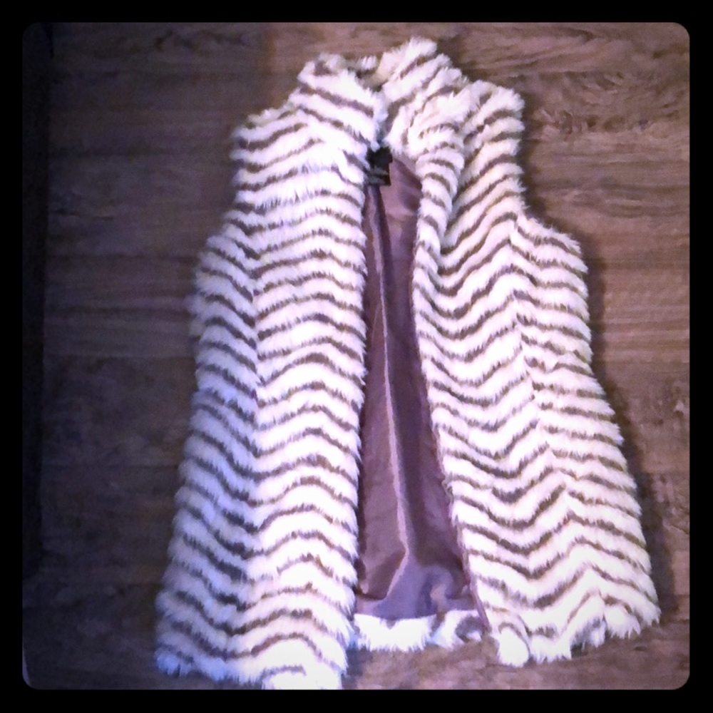 Me Jane striped Faux fur vest gently used.
